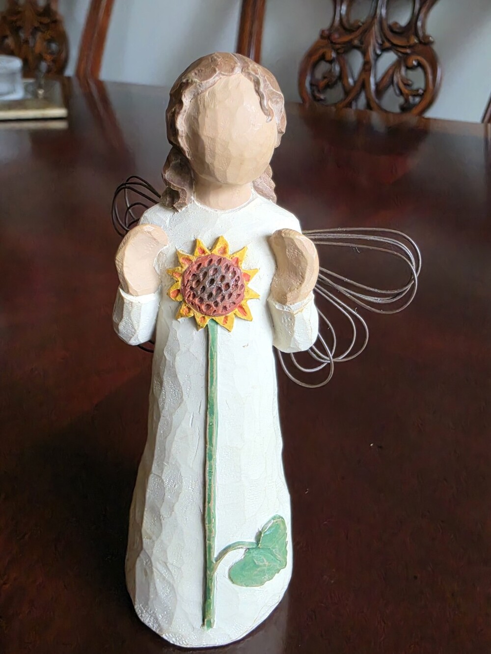 Willow Tree "Angel of Summer" figurine, by Susan Lordi for Demdaco 2001